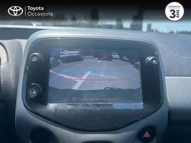 Toyota Aygo 1.0 vvt-i 72ch x-play 5p my20 — photo 13