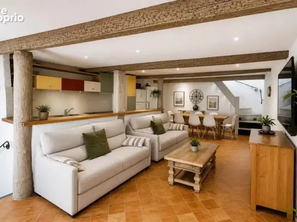 Olliоules - maison de village rénovée avec terrasse tropézienne
