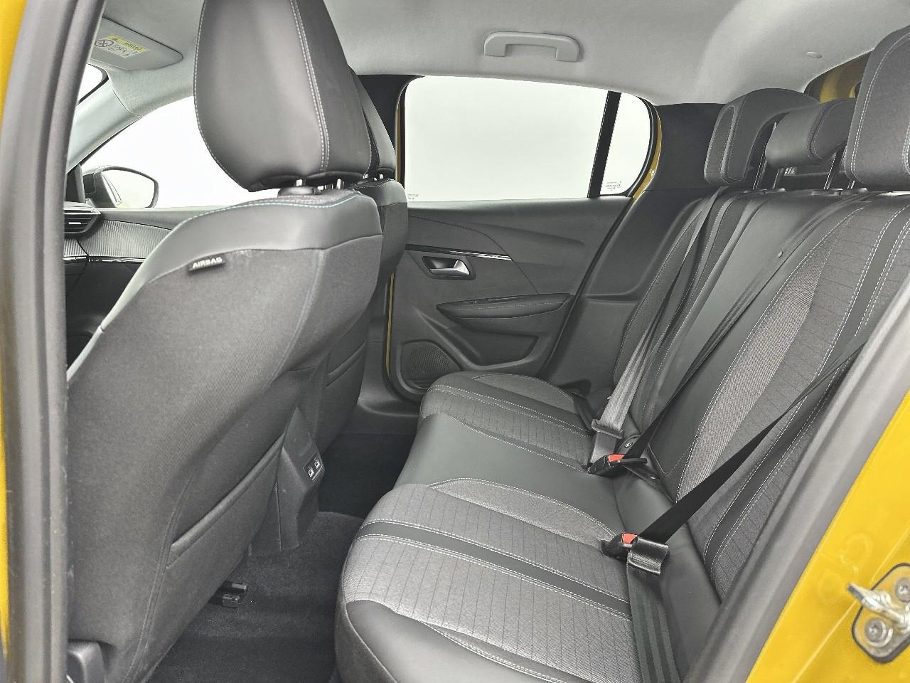 Peugeot 208 puretech 100 s&s bvm6 allure — photo 12