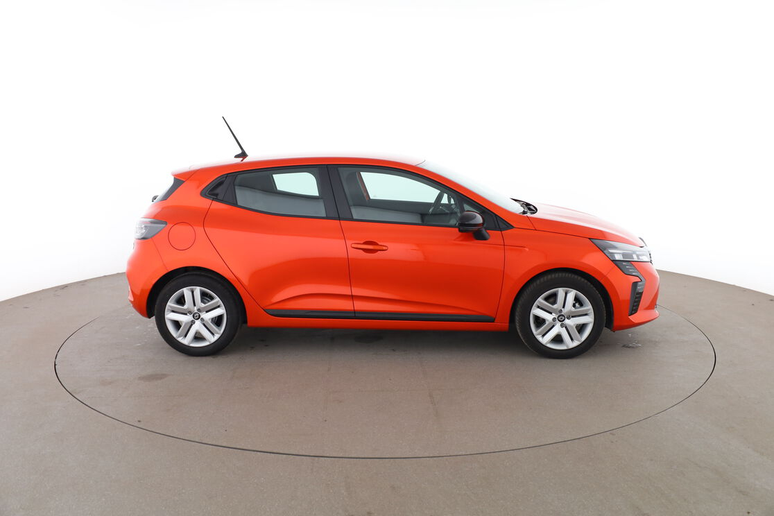 Renault Clio 1.6 E-Tech Full Hybrid GSR2 Evolution — photo 6