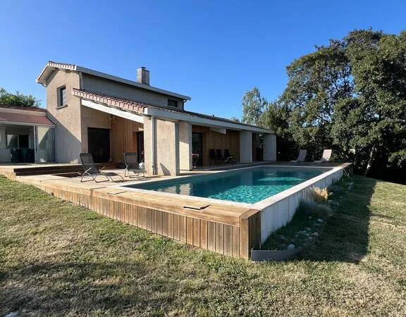 Maison 6 pièces 195 m²