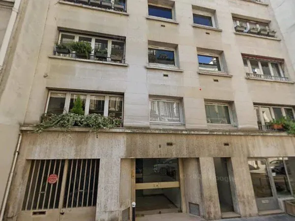Parking 10 m²