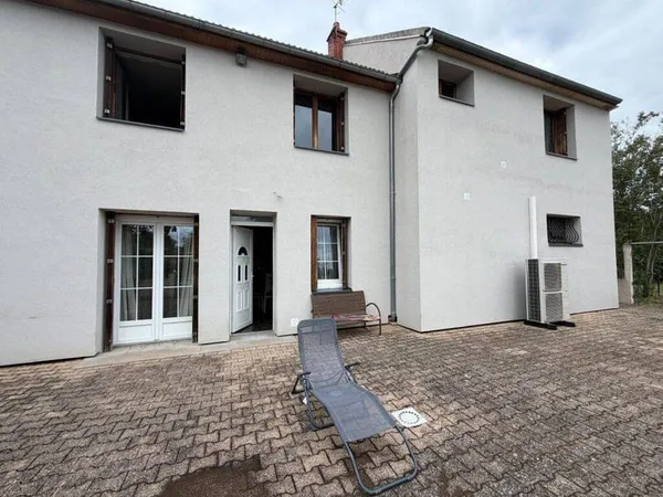 Maison 7 pièces 144 m²