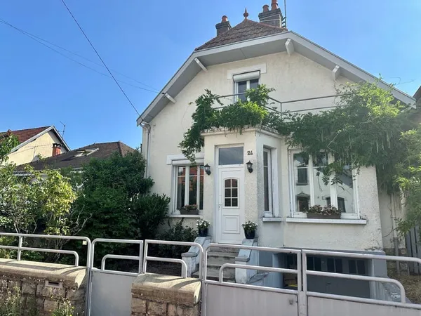 Maison DIJON - MONTCHAPET