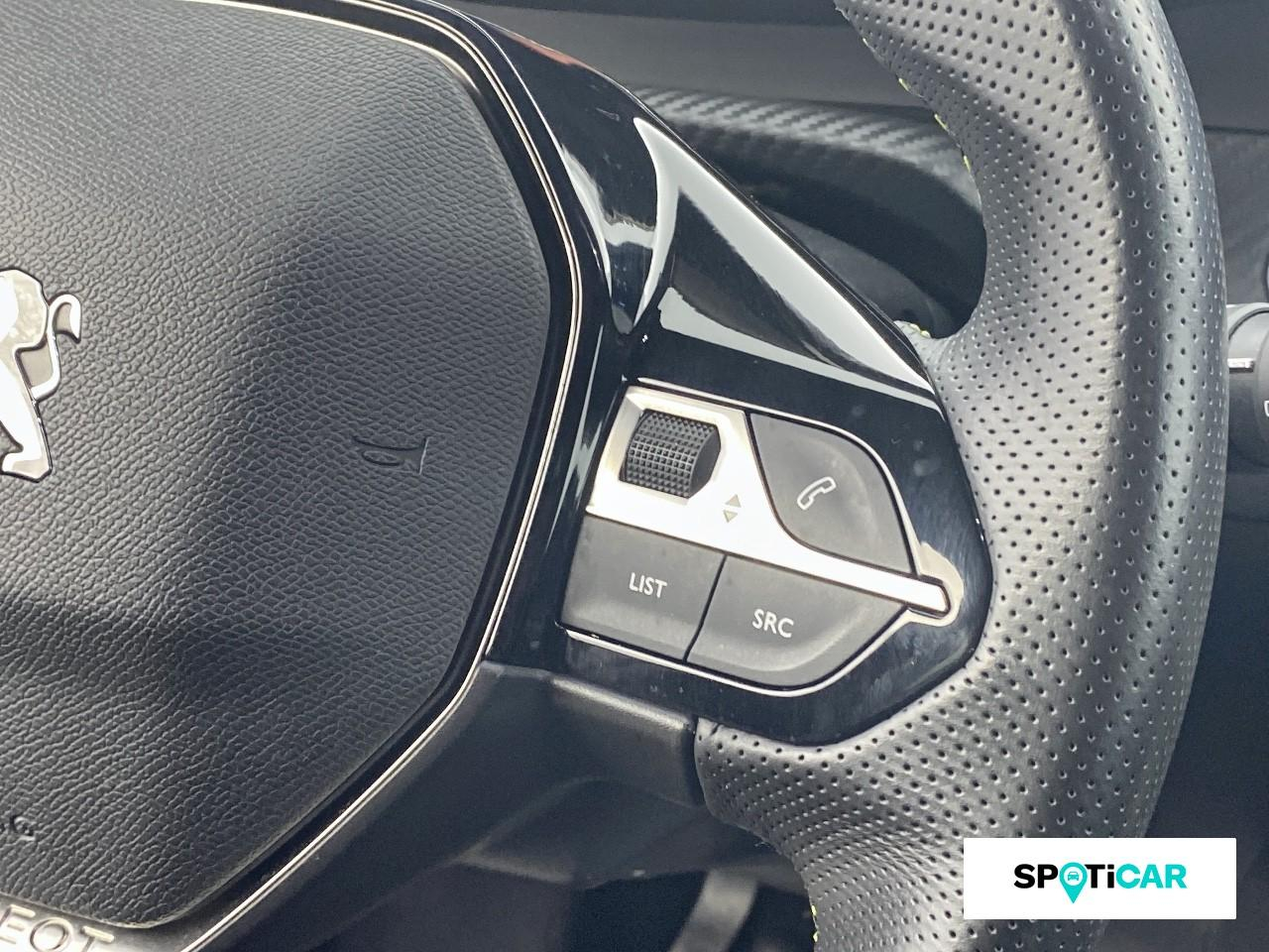 Peugeot 2008 1.2 puretech 130ch s&s gt — photo 17
