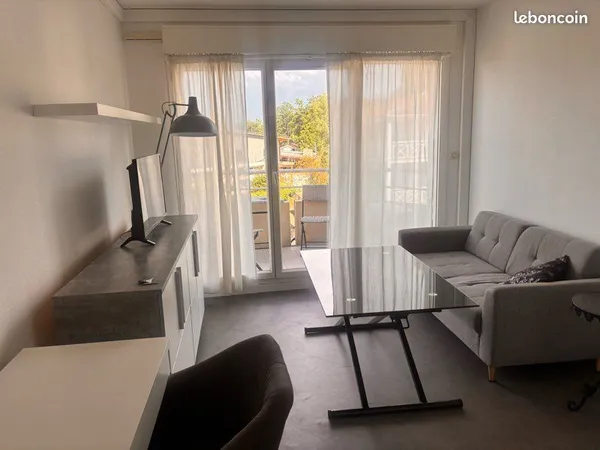 Location t2 haillan