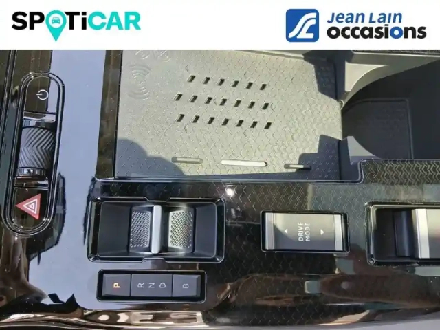 Citroën C5 Aircross hybride rechargeable 225 ch e-eat7 — photo 14