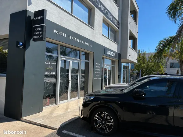 Local commercial 200 m² Fréjus