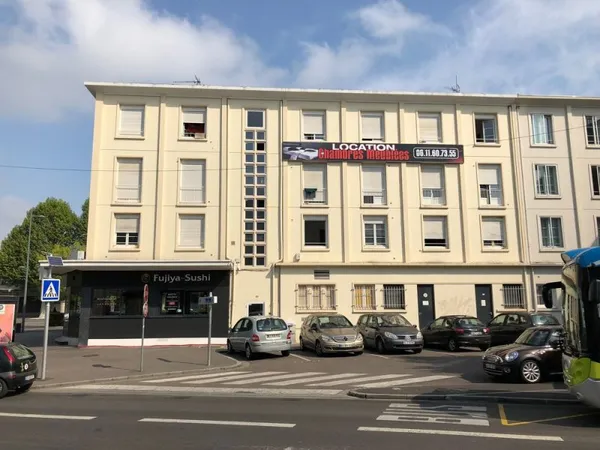 DE LOGEMENTS