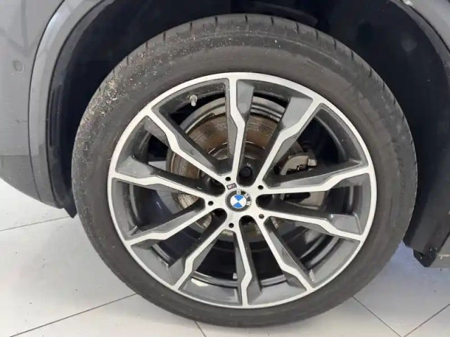 Bmw X3 sdrive18d 150ch bva8 — photo 12