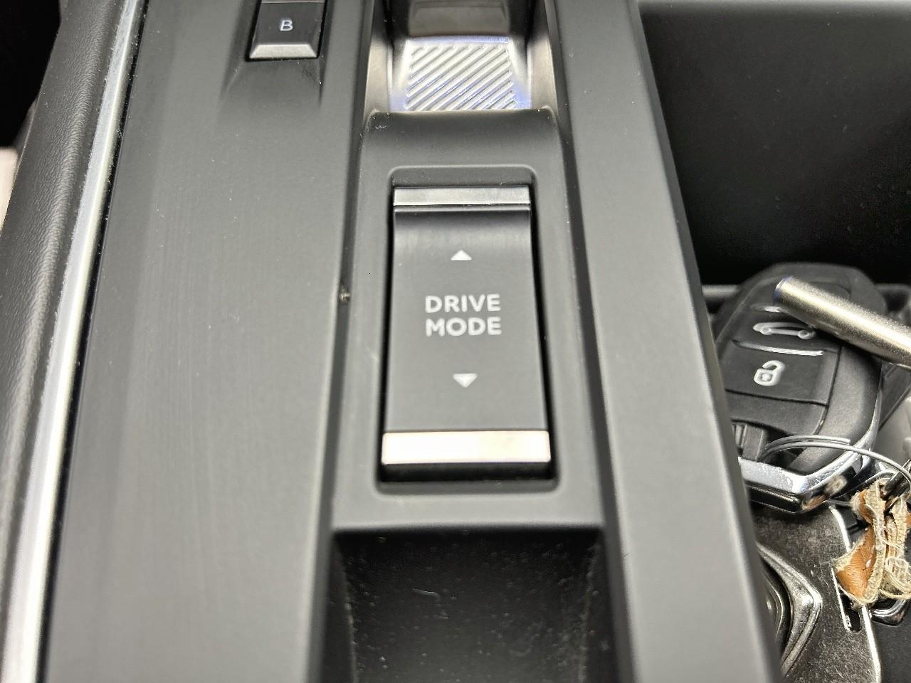 Citroën C5 Aircross hybride rechargeable 225 e-eat8 shine pack — photo 19