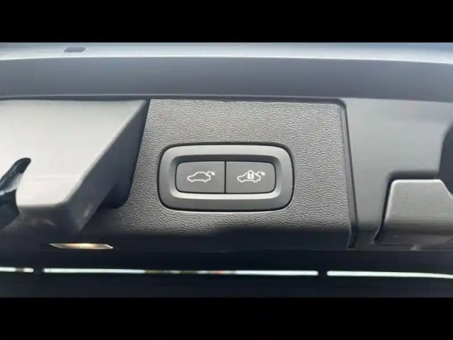 Volvo Xc60 t6 hybride rechargeable 350ch ultra style chrome geartronic 8 awd — photo 8
