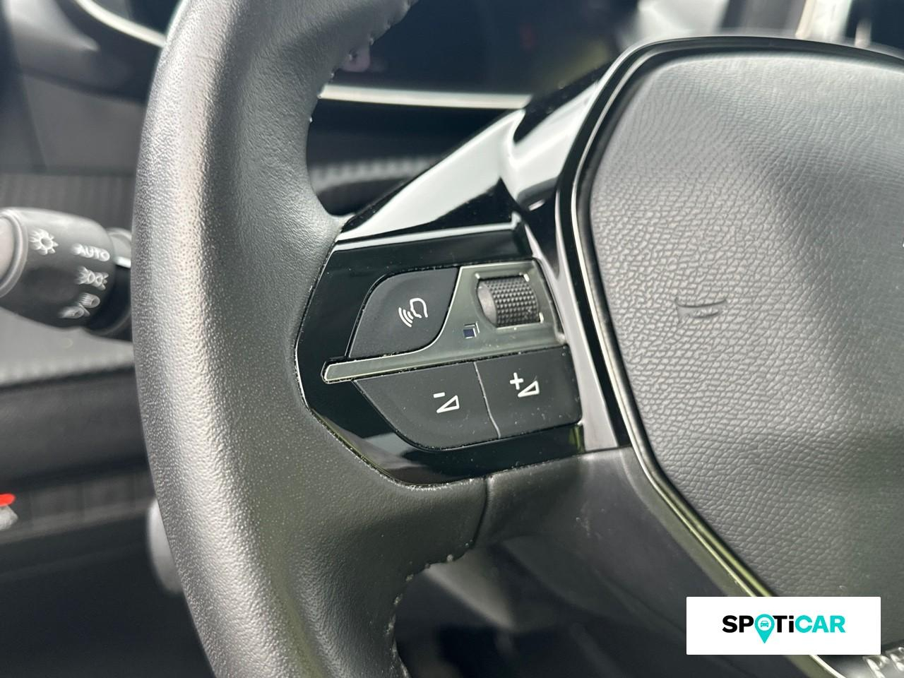 Peugeot 2008 1.5 bluehdi 110ch s&s allure pack — photo 18