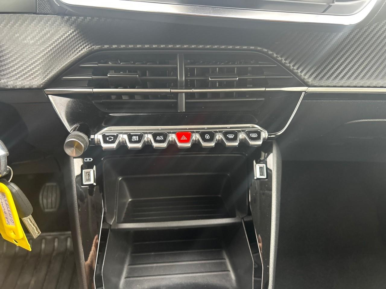Peugeot 208 1.5 bluehdi 100 premium — photo 16