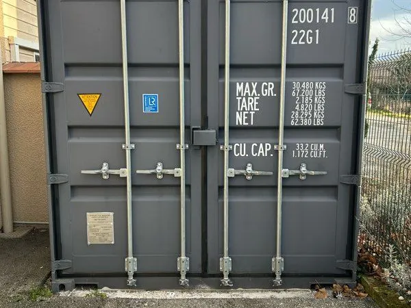 Box de stockage location