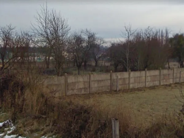 Terrain Constructible 2205m2 Saint Loup / En face du stade