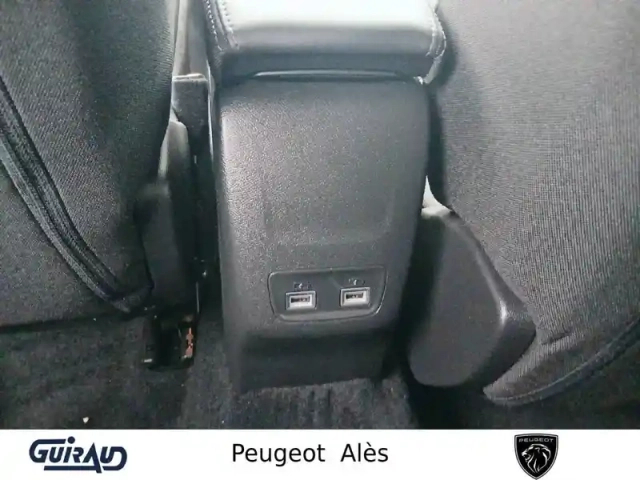 Peugeot 2008 puretech 130 s&amp;s eat8 — photo 14