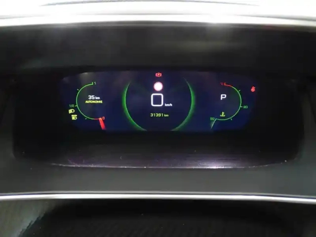 Peugeot 208 1.2 puretech 130ch s&amp;s gt eat8 — photo 10