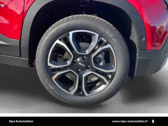 Jeep Avenger 1.2 turbo t3 110 ch e-hybrid bvr6 — photo 9