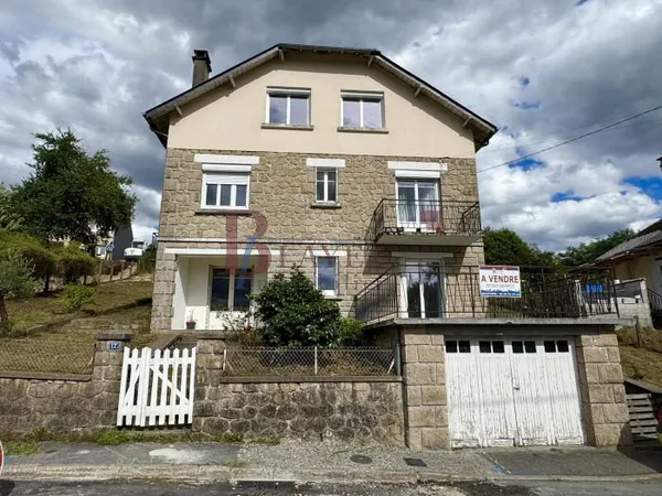 SPACIEUSE MAISON FAMILIALE