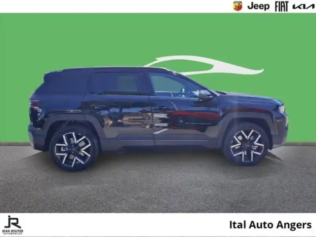 Jeep Compass electrique 213ch 74kwh first edition — photo 4