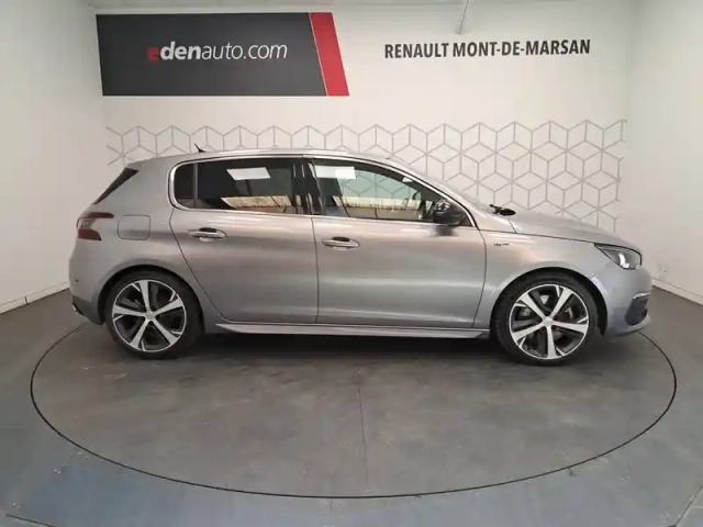 Peugeot 308 2.0 bluehdi 180ch s&amp;s eat8 — photo 6