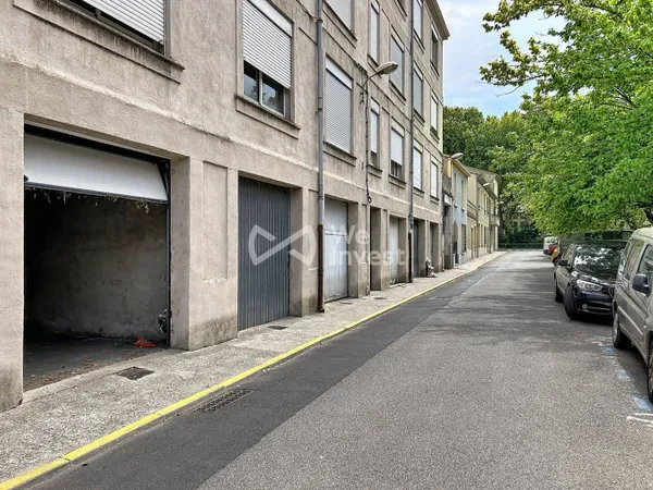 Parking 34 m²