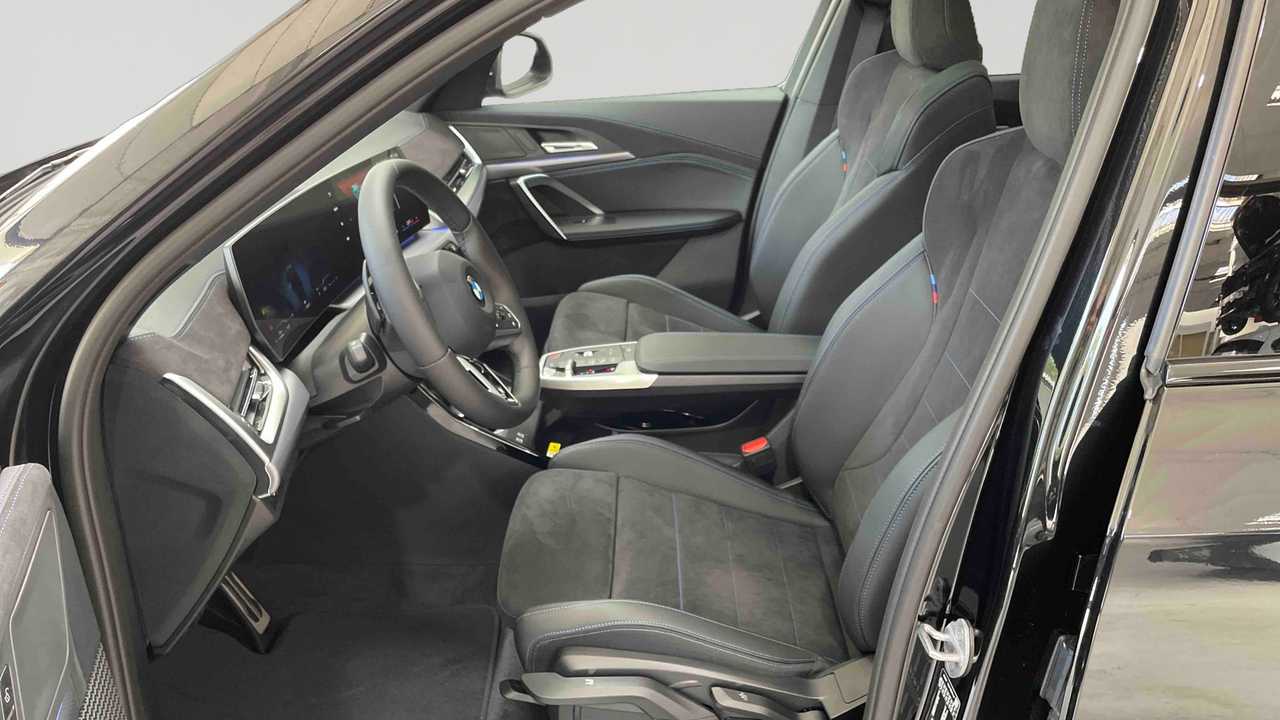 BMW X1 sDrive 20d 163ch DKG7 — photo 11
