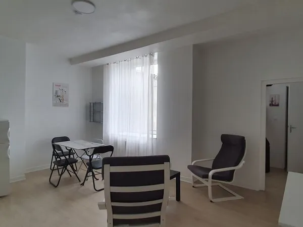 F2 lumineux en duplex au calme