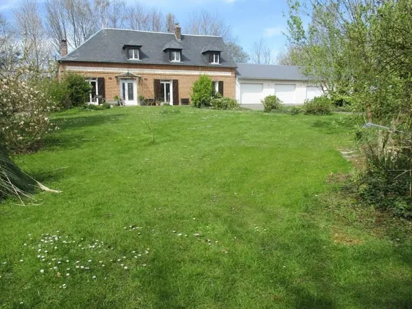 Maison 7 pièces 220 m²