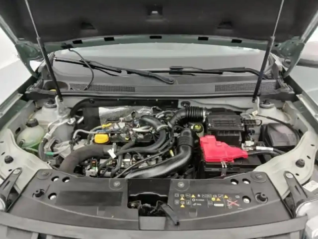 Dacia Duster 1.0 eco-g 100ch  journey + 4x2 — photo 12