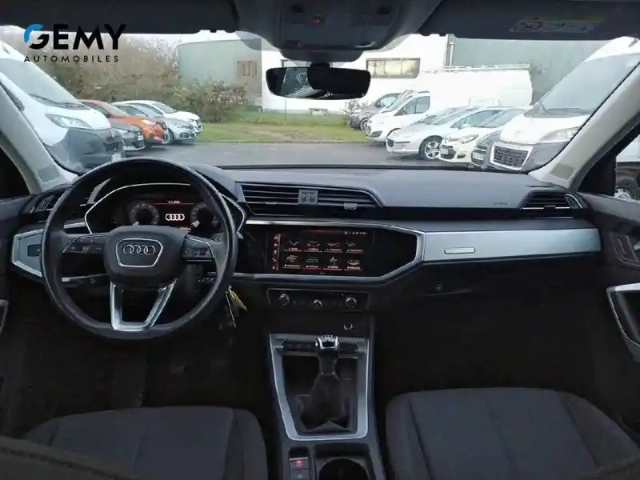 Audi Q3 sportback 35 tfsi 150 ch — photo 24