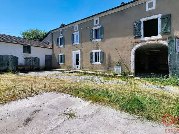 Maison 8 pièces 224 m²