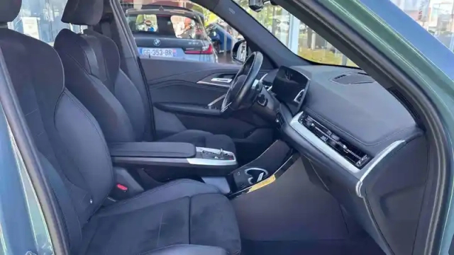 Bmw X1 sdrive 18d 150ch dkg7 — photo 6