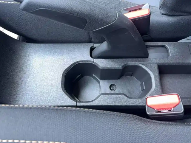 Dacia Sandero eco-g 100 gsr2 — photo 39