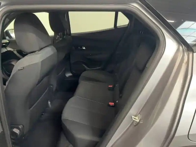 Peugeot 2008 puretech 100 s&amp;s bvm6 — photo 34