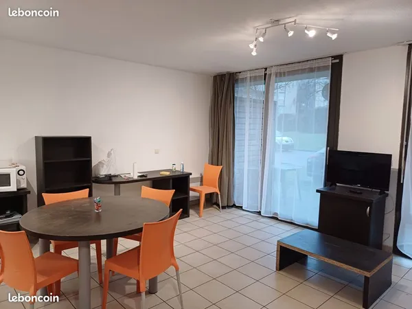 Appartement - T3 - 55m2 - RDC terrasse - Meylan Maupertuis