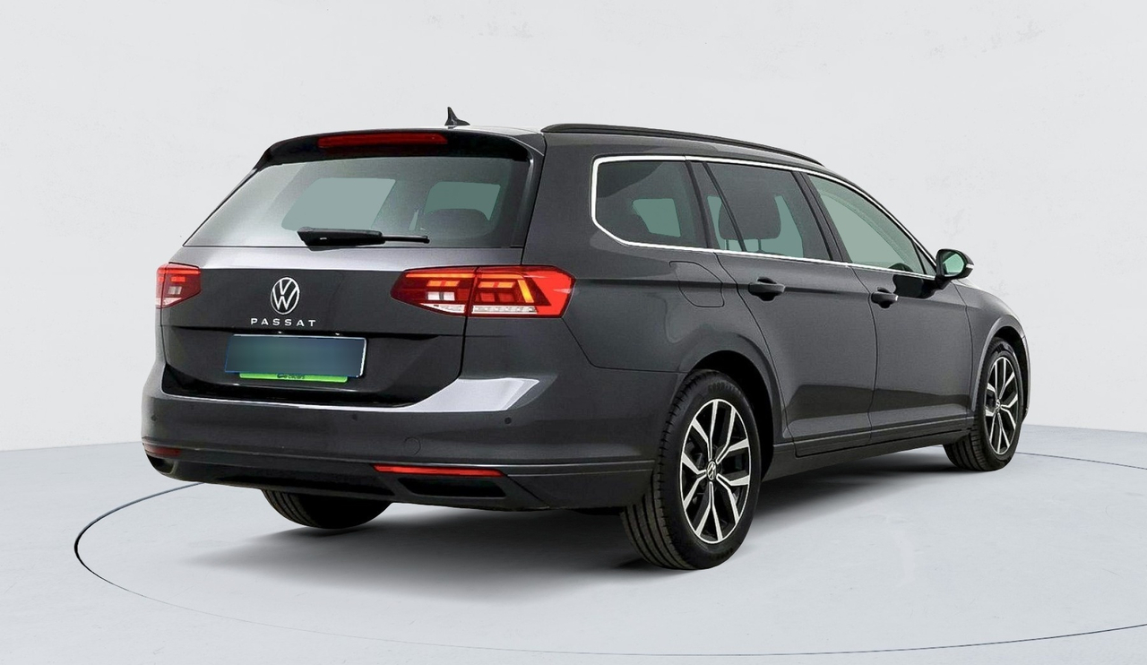 Volkswagen Passat SW — photo 5