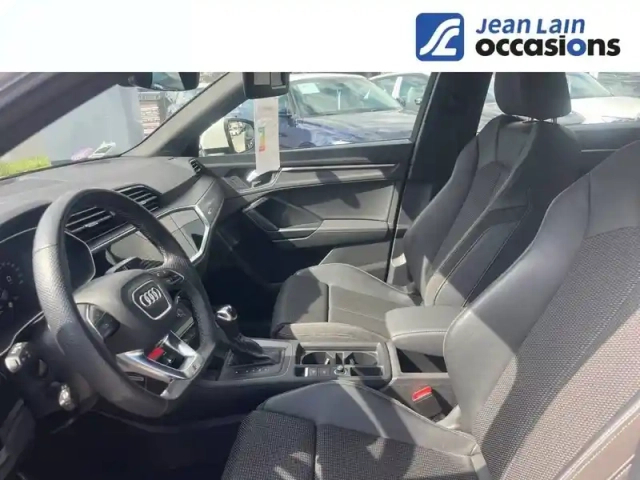 Audi Q3 45 tfsie 245 ch s tronic 6 — photo 32