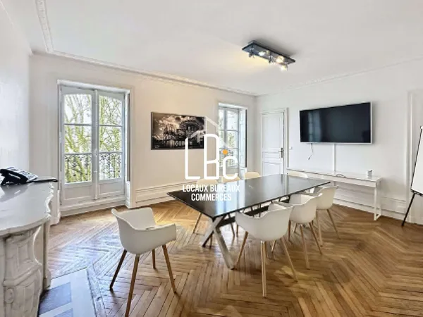 Vente bureaux de 35m² à Nantes centre axe passant