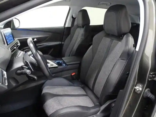 Peugeot 3008 1.2 puretech 130ch allure business s&amp;s eat8  6cv — photo 10