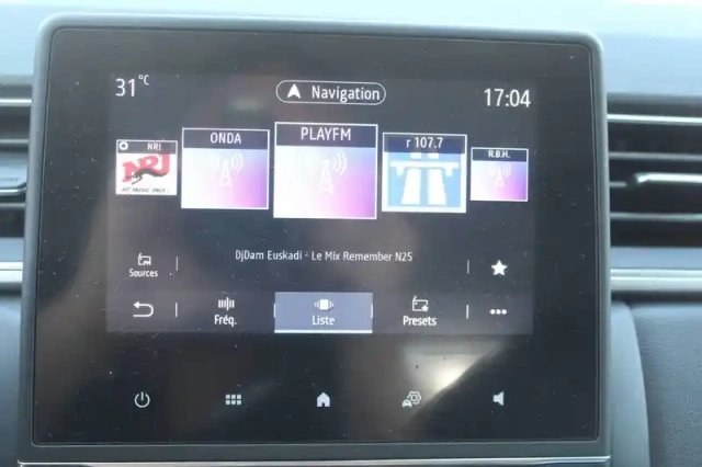 Renault Captur tce 155 edc fap — photo 47