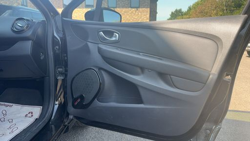 Renault Clio 1.2 TCe 120 EDC6 - Intens – 2018 – 85084 km – Essence – Boîte Automatique — photo 30