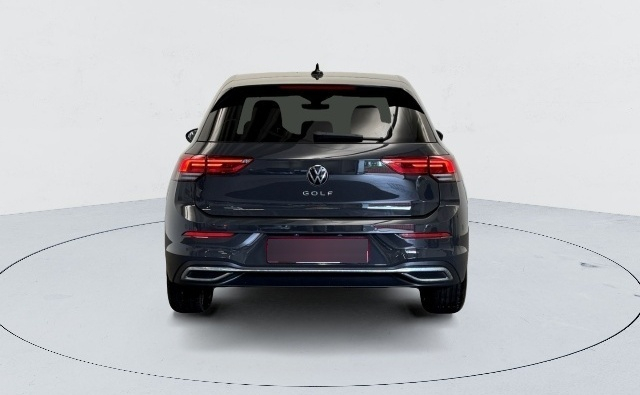 Volkswagen Golf 8 — photo 3