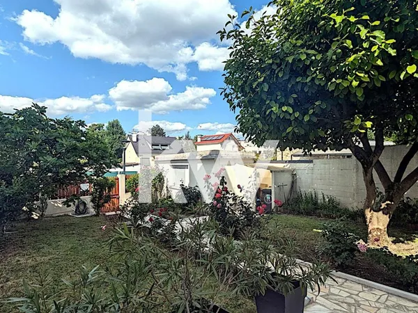 MAISON 4 CHAMBRES - SECTEUR PETIT LAC