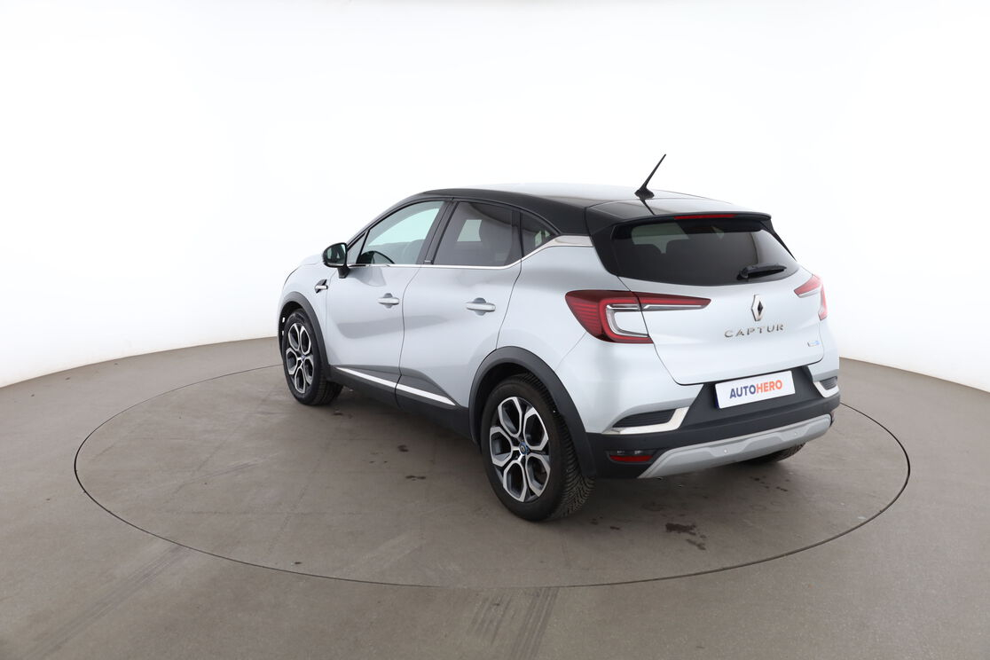 Renault Captur 1.6 E-Tech Intens — photo 3