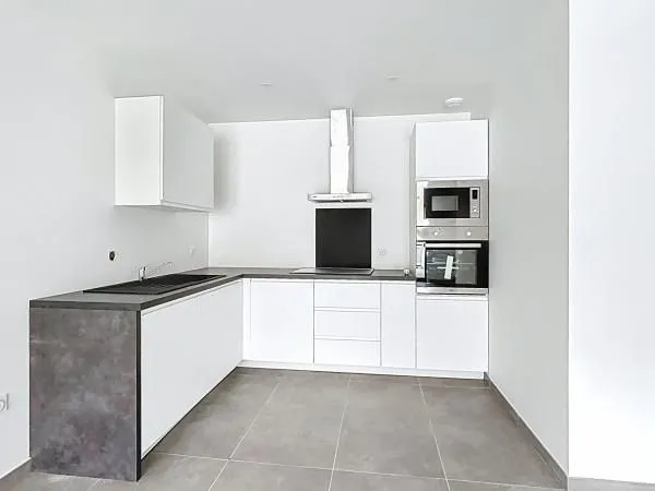 Appartement 2 pièces 64 m²