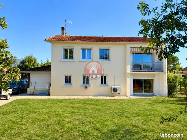 Propriété 7 pièces 156 m²