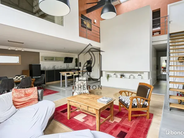 Appartement 5 pièces 153 m²