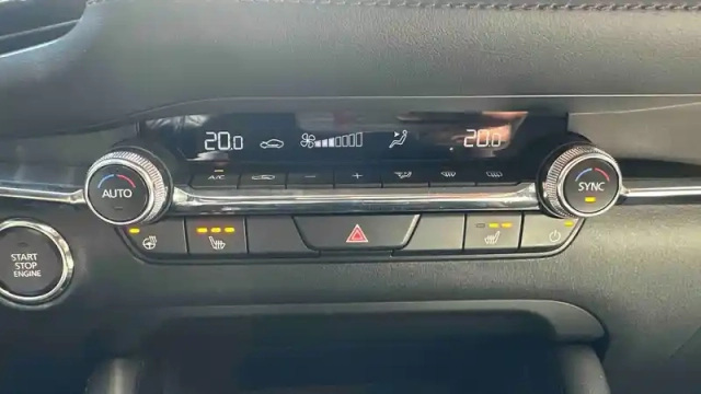 Mazda Mazda3 5 portes 2.5l e-skyactiv-g m hybrid 140 ch bva6 — photo 123
